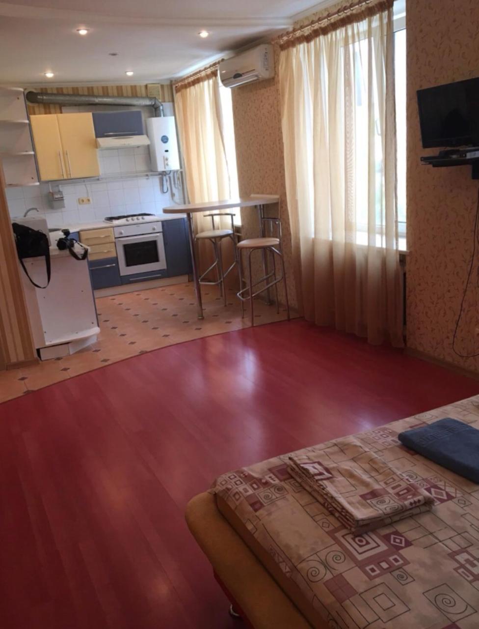 Red Apartment 2019 Very Centre Cherson Exterior foto